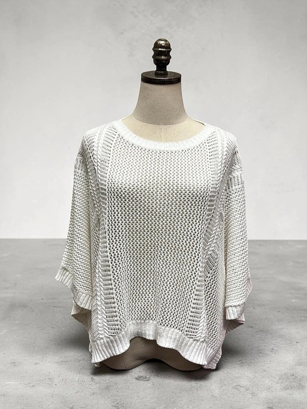 *NWOT* STACCATO Open Knit Poncho Sweater White